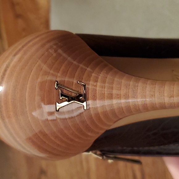 Louis Vuitton Cyprus Moca (Brown/Beige) Open Toe Booties - Size 38-1/2 Used EUC - Picture 9 of 16